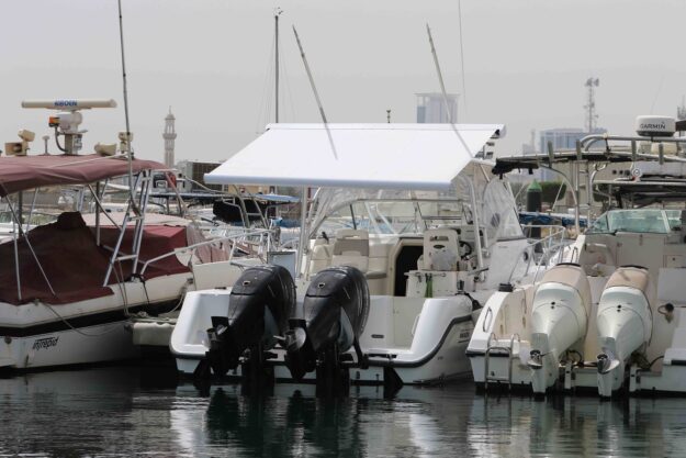 مظلات القوارب في الكويت – حماية متكاملة من الشمس والحرارة