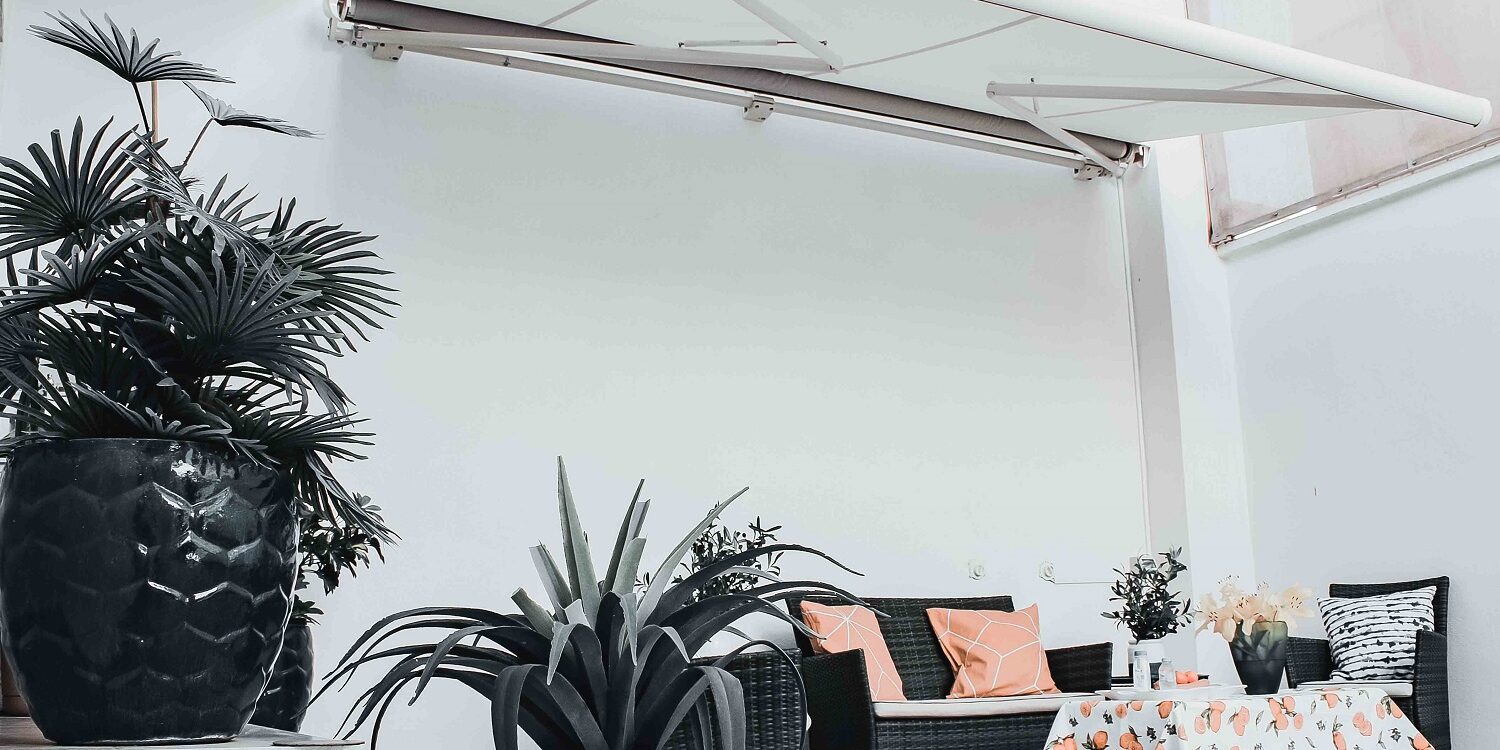 Top Outdoor Shade Solutions for Homes and Villas in Kuwait